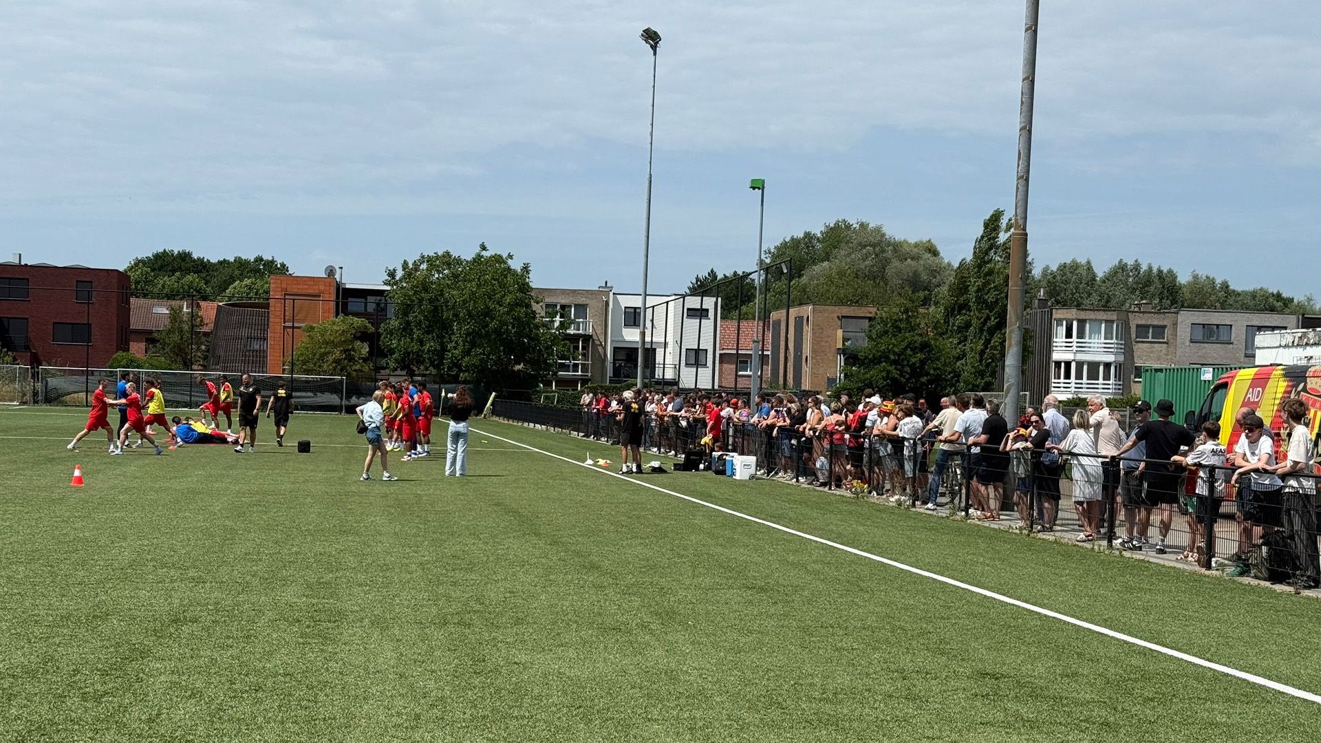 Veel nieuwsgierigen op open training KV Mechelen