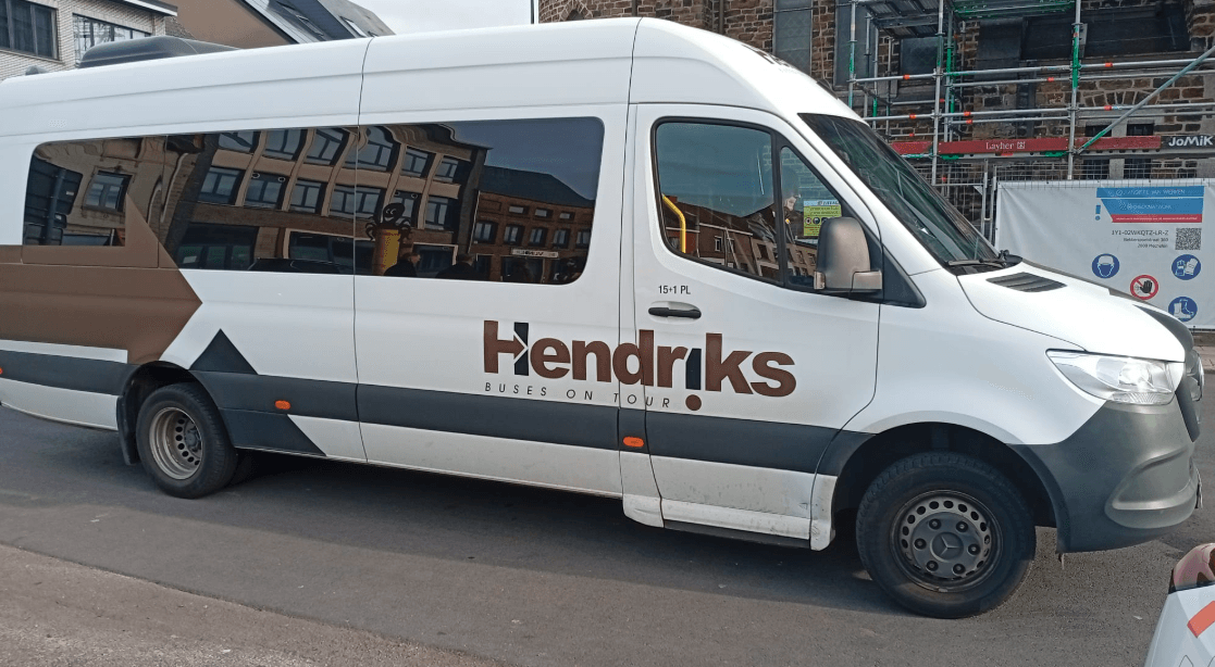 Shopping shuttle voortaan 6 dagen per week, parkeren op straat wordt flink duurder