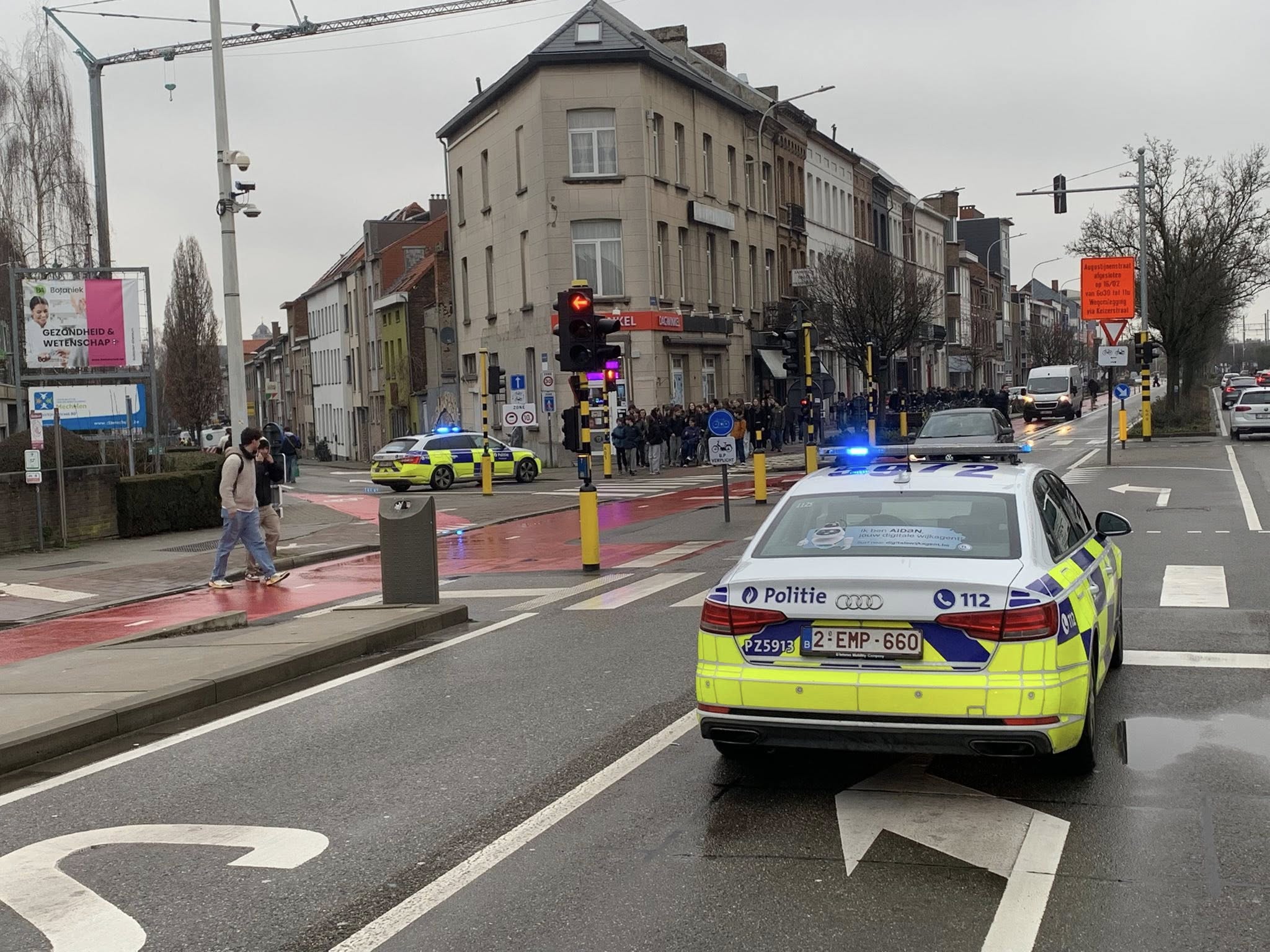 Augustijnenstraat in Mechelen tijdelijk afgesloten door waterlek