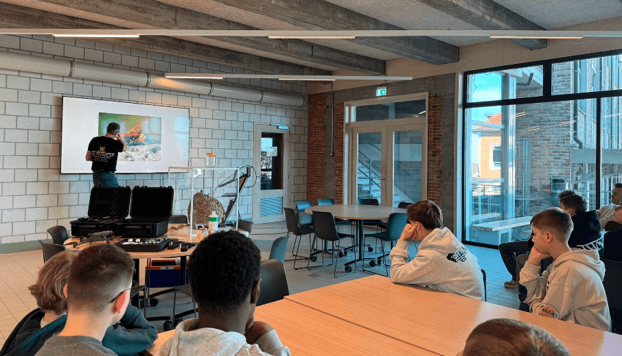 Sint-Lambertus in Heist o/d Berg maakt lokvallen voor Aziatische hoornaar