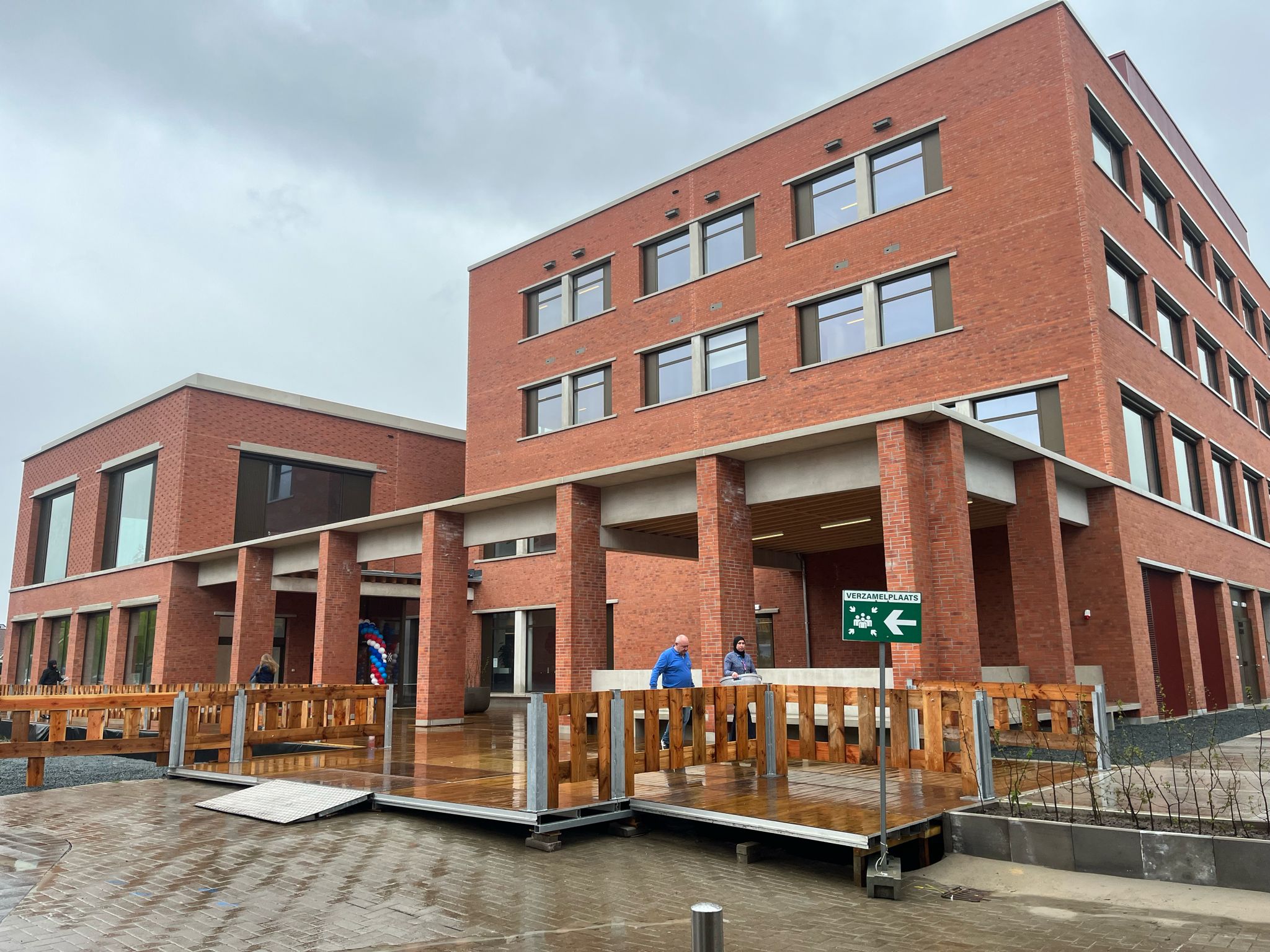 Nieuw gemeentehuis van PuursSintAmands is klaar heel het weekend