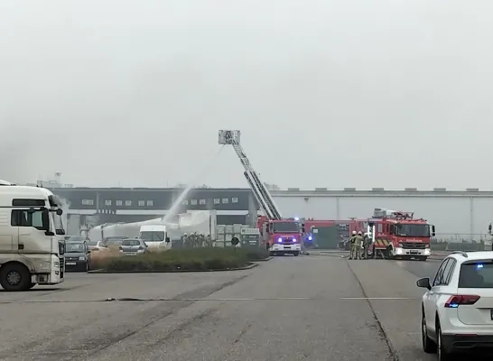 Brand brandweer vuur vrachtwagen