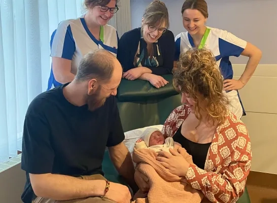 baby Loeke eerste kindje geboren in AZ Turnhout baby Loeke eerste kindje geboren in AZ Turnhout