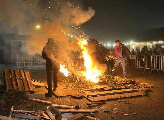 Kerstboomverbranding in Kessel