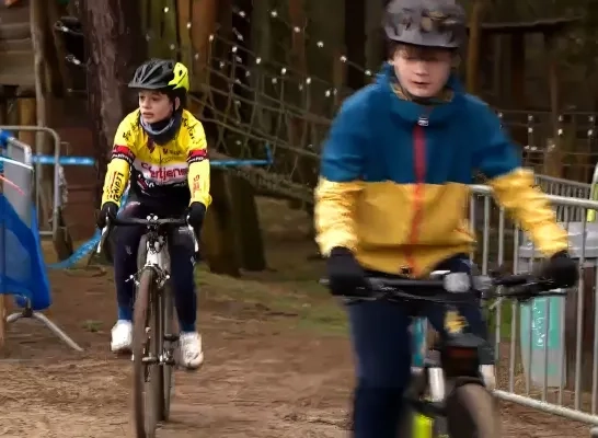 Krawatencross jeugdinitiatie Lille Krawatencross jeugdinitiatie Lille