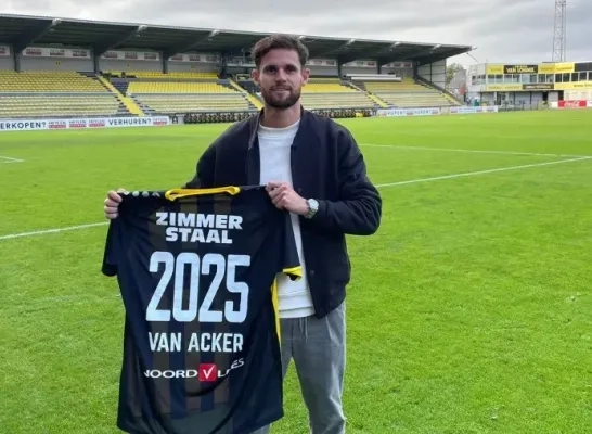 thibaut van acker.webp voetbal Lierse