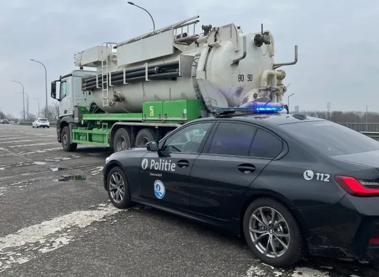 Controle afleiding achter het stuur Controle afleiding achter het stuur