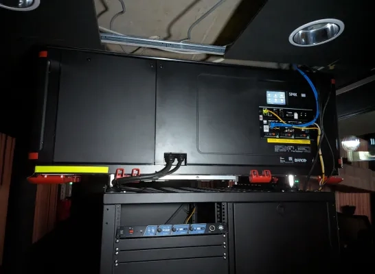 De nieuwe projector in CC Zwaneberg