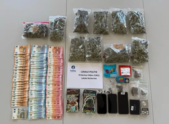 drugsvangst cannabis cash geld politiezone Berlaar-Nijlen drugsvangst cannabis cash geld politiezone Berlaar-Nijlen