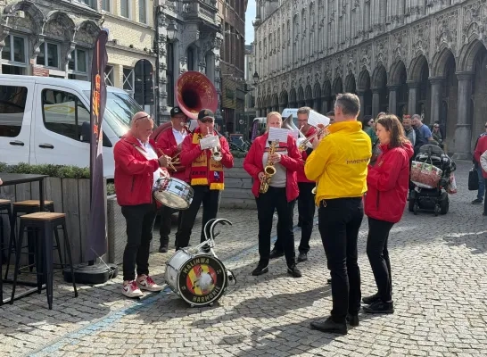 19/04/25 sjaals KV Mechelen