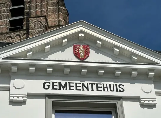 wapenschild gemeentehuis Mol