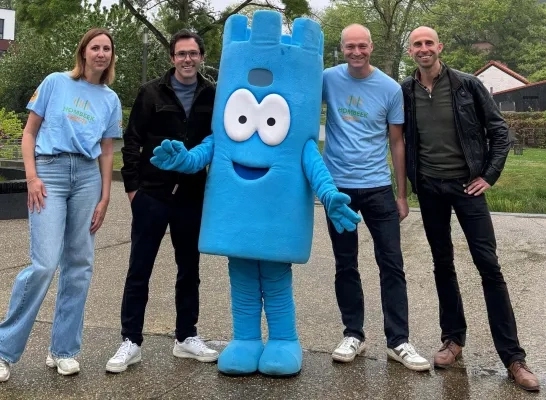 Radio Rommy gaat op tournée Radio Rommy gaat op tournée