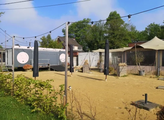 Papaoutai zomerbar vindt geen andere locatie en sluit