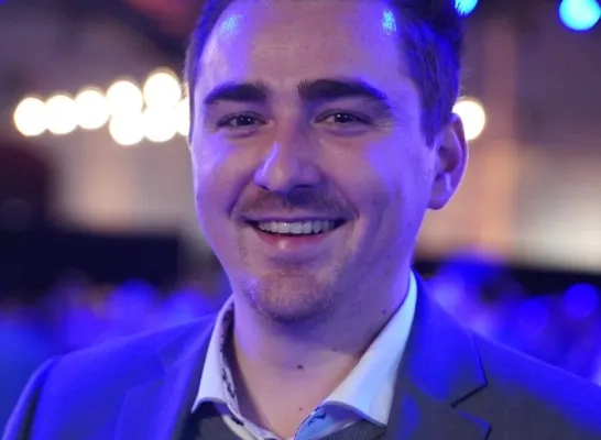 Christophe Janssen de nieuwe voorzitter van JONGCD&V Antwerpen Christophe Janssen de nieuwe voorzitter van JONGCD&V Antwerpen