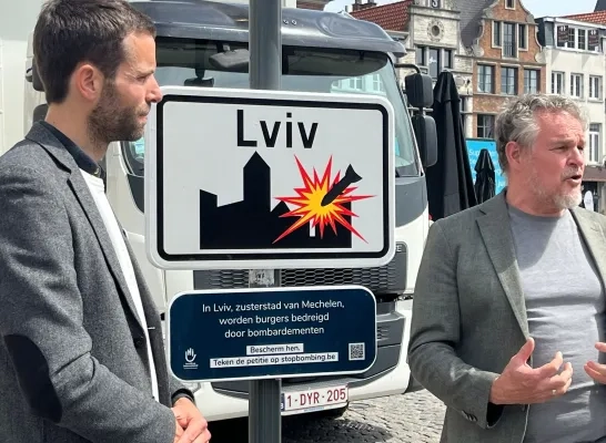 Mechelen straatnaambord Lviv Oekraïne