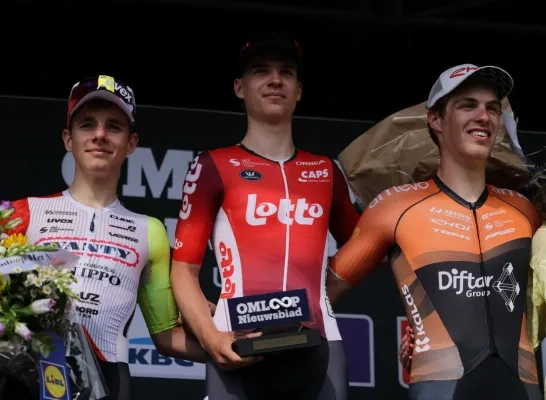 Liam Van Bylen wint de Omloop het Nieuwsblad Liam Van Bylen wint de Omloop het Nieuwsblad