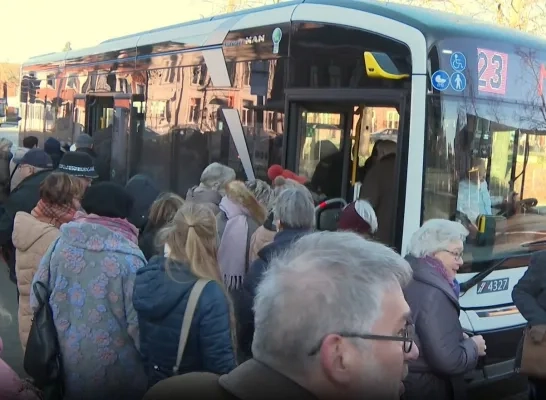 Bus Meerhout-Mol verdwijnt weer in daluren