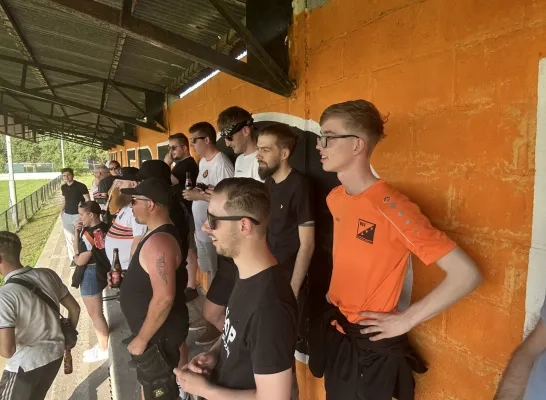 Fans van WSV houden afscheidsplechtigheid Fans van WSV houden afscheidsplechtigheid