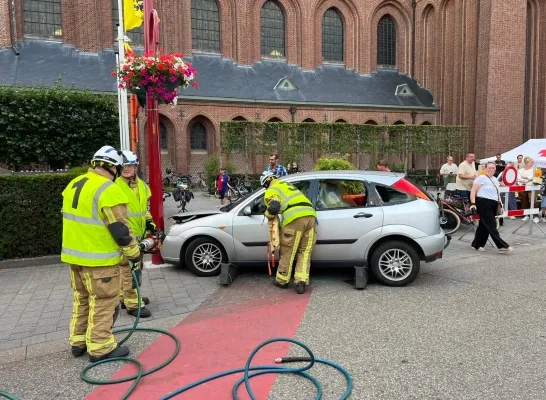 Flashmob van de brandweer Flashmob van de brandweer