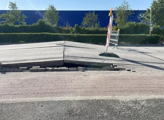 Wegdek Katelijne komt omhoog Wegdek Katelijne komt omhoog