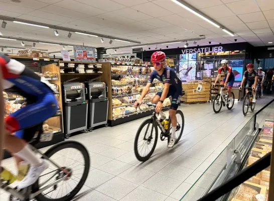Kermiskoers start in Delhaize