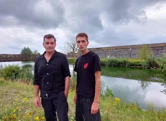Koen De Bouw en Jolan De Bouw in Breendonk
