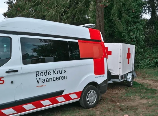 rode kruis aanhangwagen 