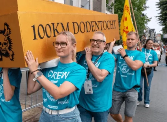Dodentocht: eerste finishers, eerste opgevers | RTV