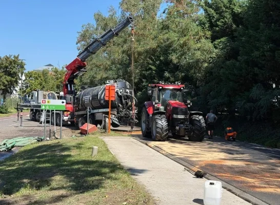 beerkar mestwagen Mechelen-Noord ongeval GVA beerkar mestwagen Mechelen-Noord ongeval GVA