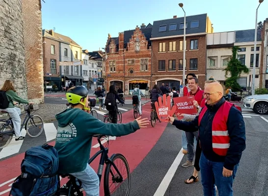 Actie voor fietsveiligheid van Vooruit Mechelen Actie voor fietsveiligheid van Vooruit Mechelen