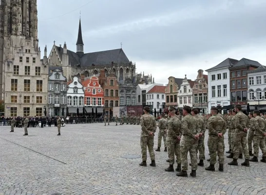 Beveloverdracht Mechelen Kolonel Landmacht
