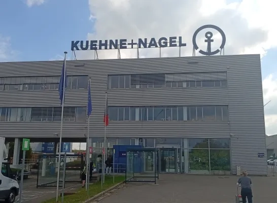 Kuehne+Nagel Geel magazijn gevel