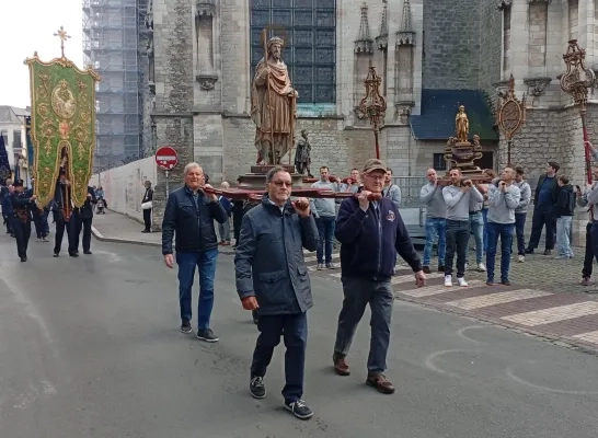 Sint-Gummarusprocessie gaat uit: Lierse verenigingen op post!