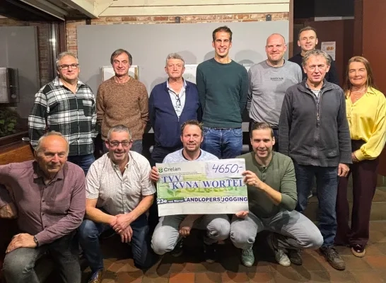 Landlopersjogging schenkt 4650 euro aan KVNA Wortel Landlopersjogging schenkt 4650 euro aan KVNA Wortel