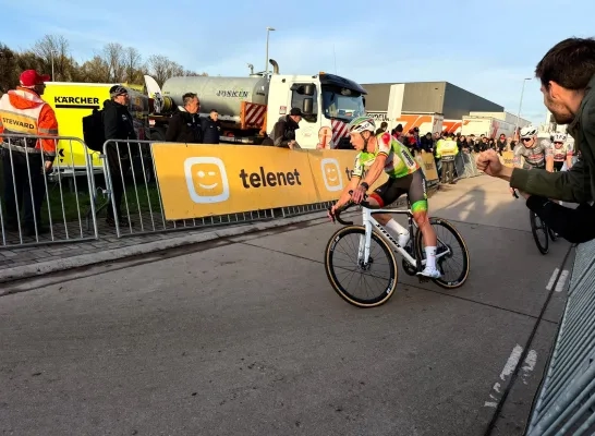 Laurens Sweeck op de jaarmarktcross in Niel 2025