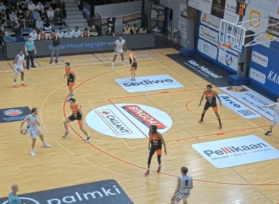Kangoeroes - Leuven 110424