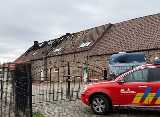 Brand in driewoonst Prinsenhoeve Putte