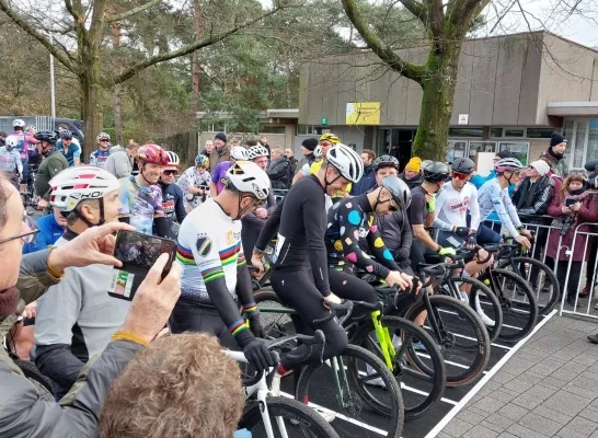 Boonen & Friends start
