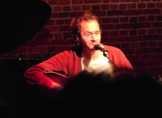 Tom Smith speelt in Hnita Jazz Club