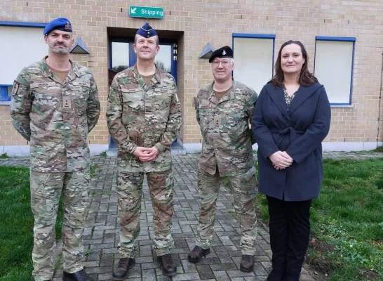 Leger is weer de baas in kazerne Berlaar dat samen met Grobbendonk meer materieel en personeel gaat huisvesten Grobbendonk meer m 