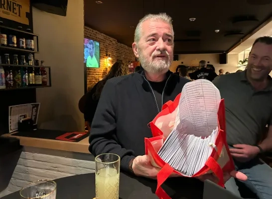 einde spaarkas café Ravels