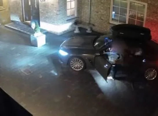 autodief 3 kinderen op achterbank