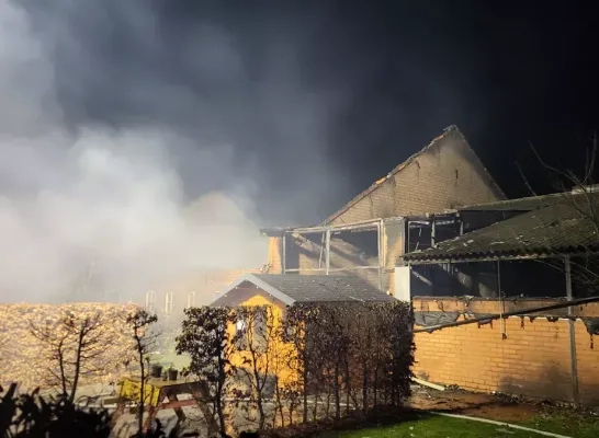 zware stalbrand Merksplas