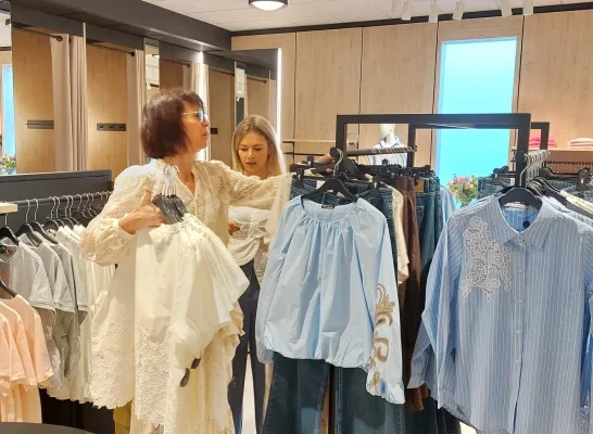 MarieFleur binnenkant kledingwinkel Lier