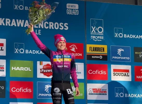Laura Verdonschot rijdt laatste cross in Lille