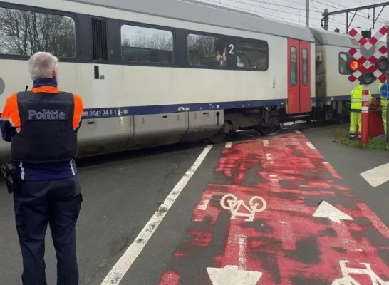 Slagbomen stuk aan Lispersteenweg in Lier