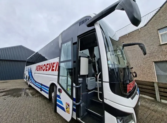 Bus van Reizen Verhoeven