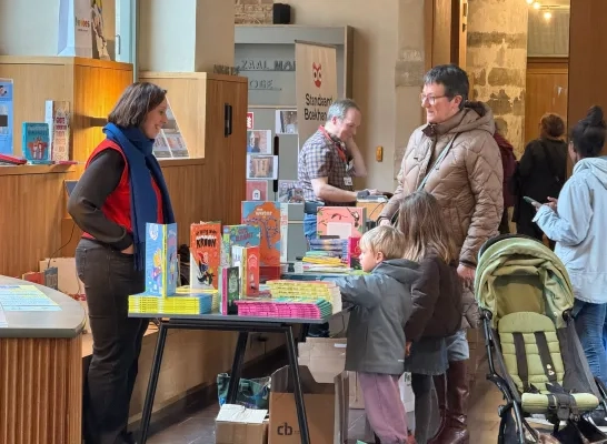 Eerste editie van BOE(N)K! in Mechelen trapt Jeugdboekenmaand op gang