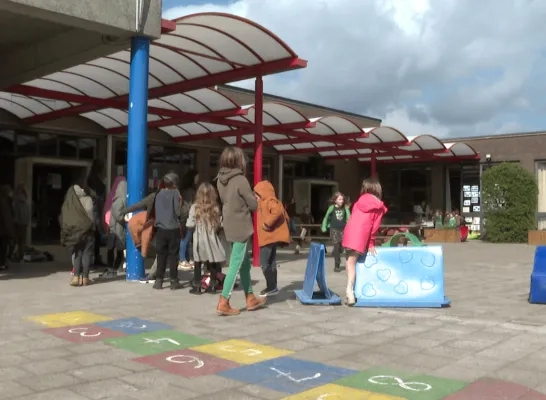 speelplaats ontharden