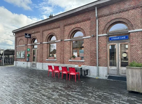 station berlaar café.j